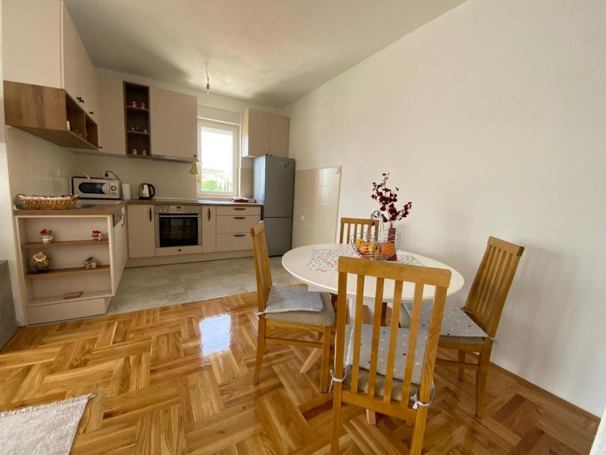 Sunny Day Apartment Trebinje